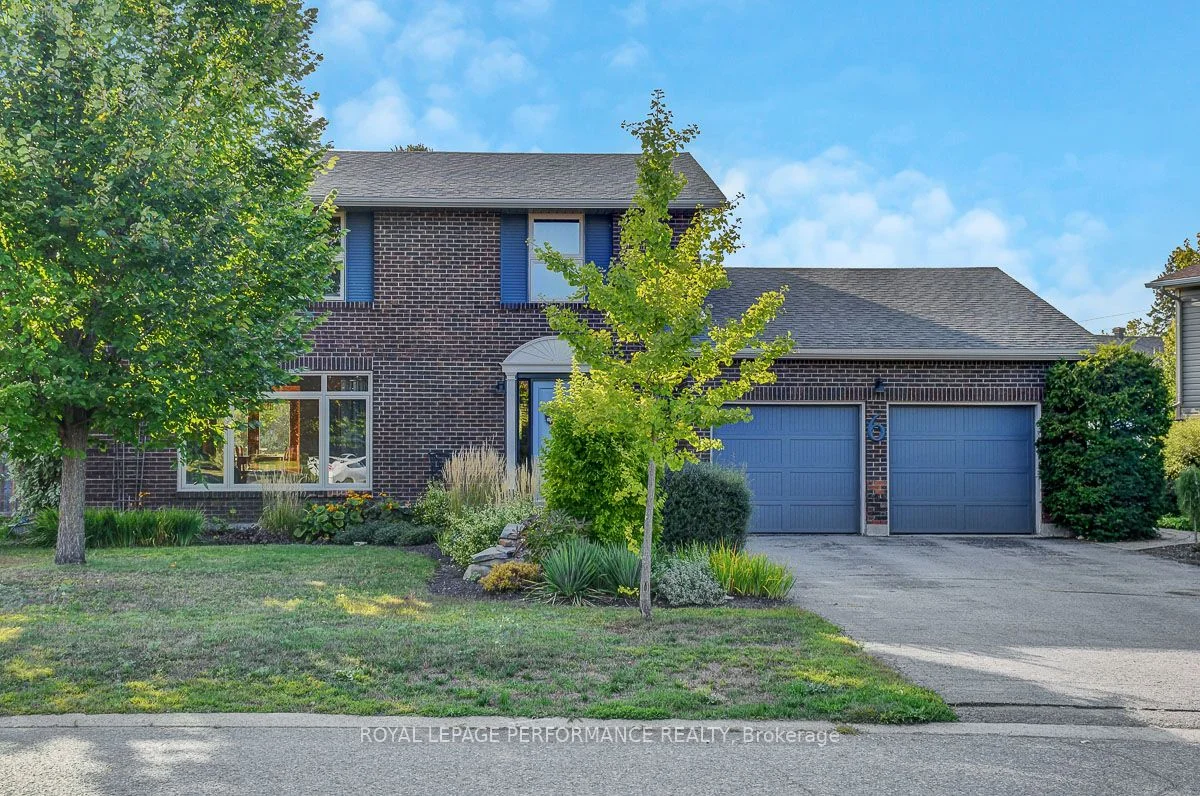6 Sellers Way, South of Baseline to Knoxdale, ON K2H 7Y4