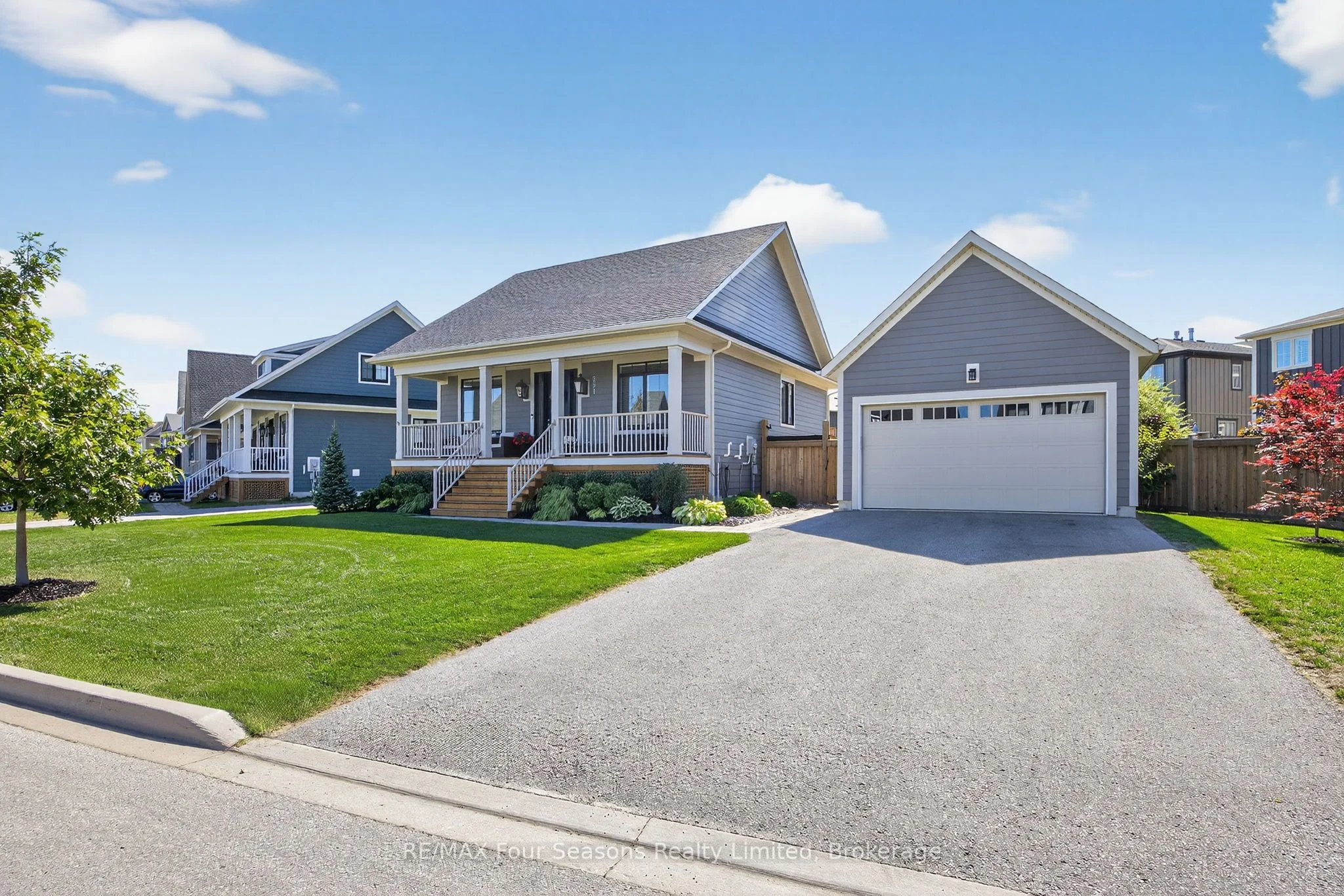 291 Yellow Birch Crescent, Blue Mountains, ON L9Y 5L7