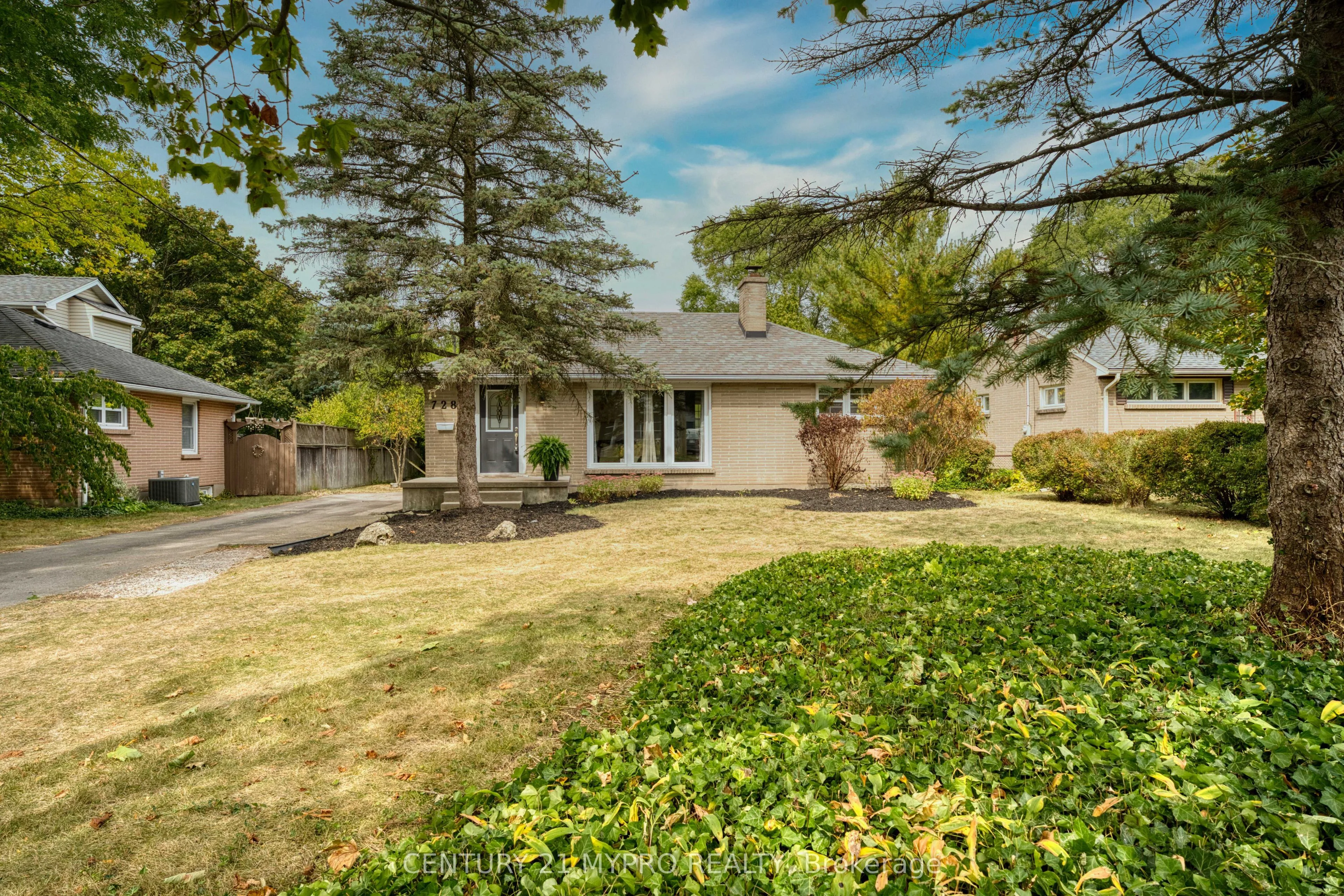 728 Leroy Avenue, London East, On N5y 4g5