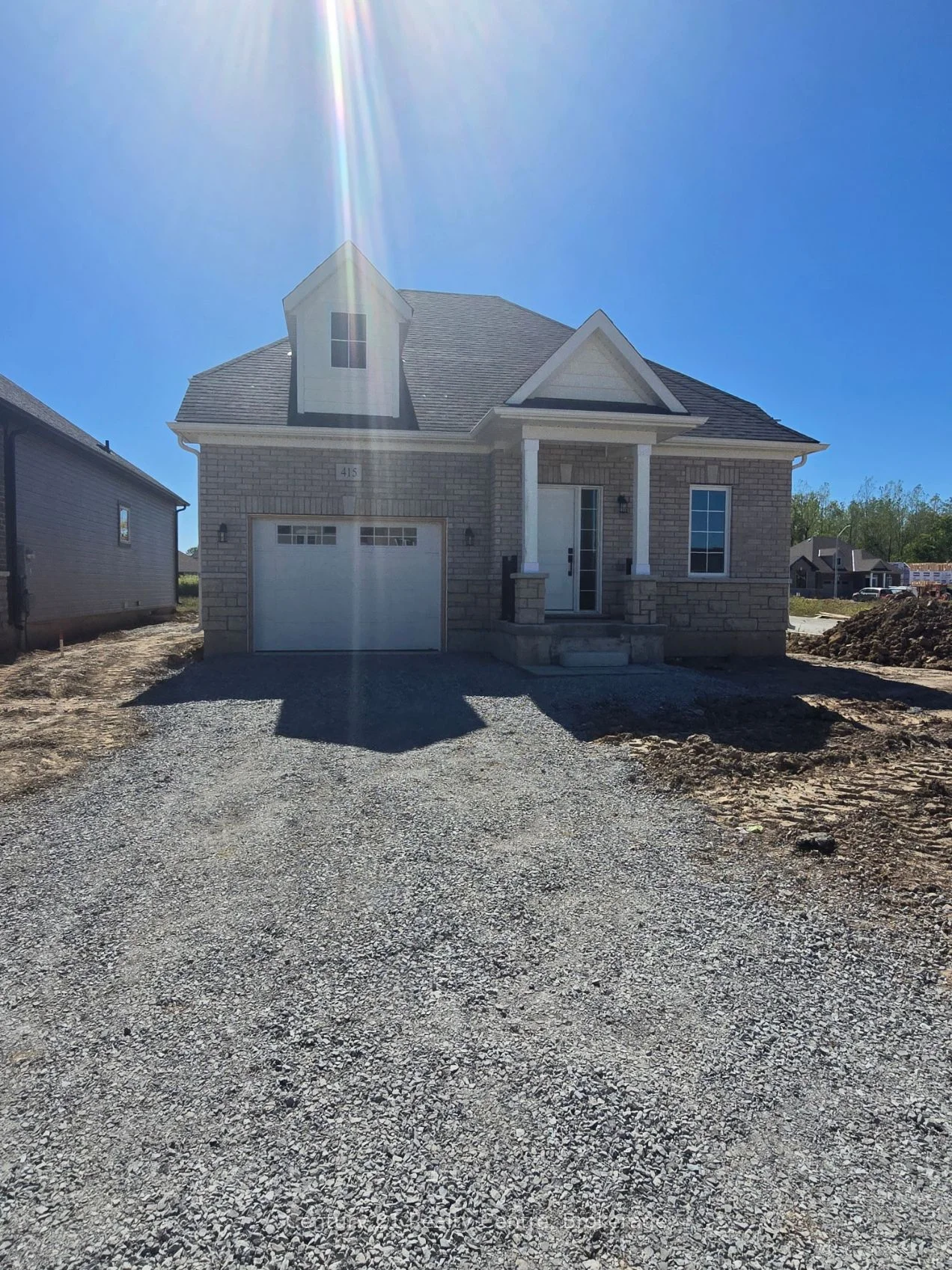 415 Louisa Street, Fort Erie, ON L2A 0H5