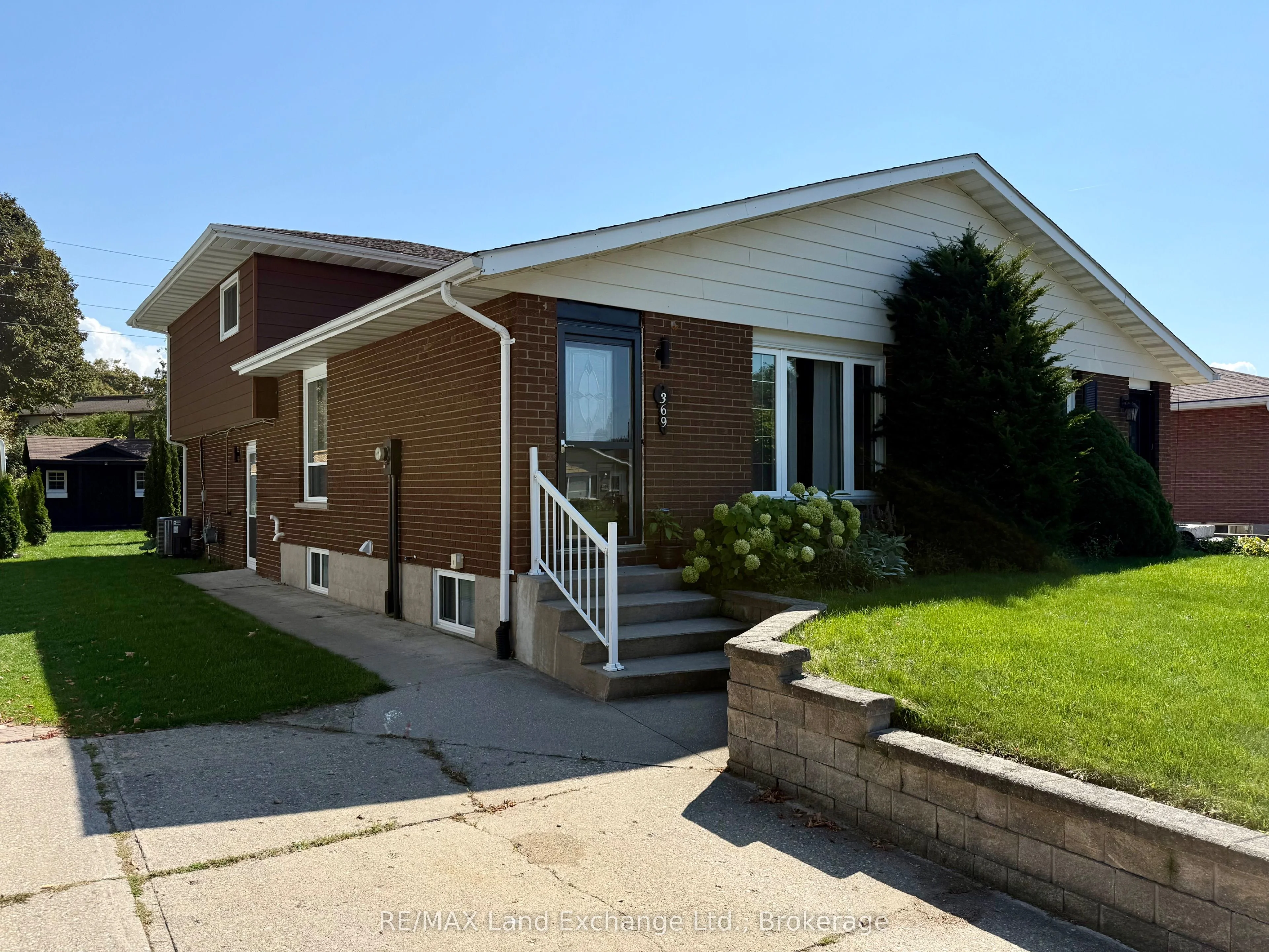 369 Bricker Street, Saugeen Shores, ON N0H 2C1