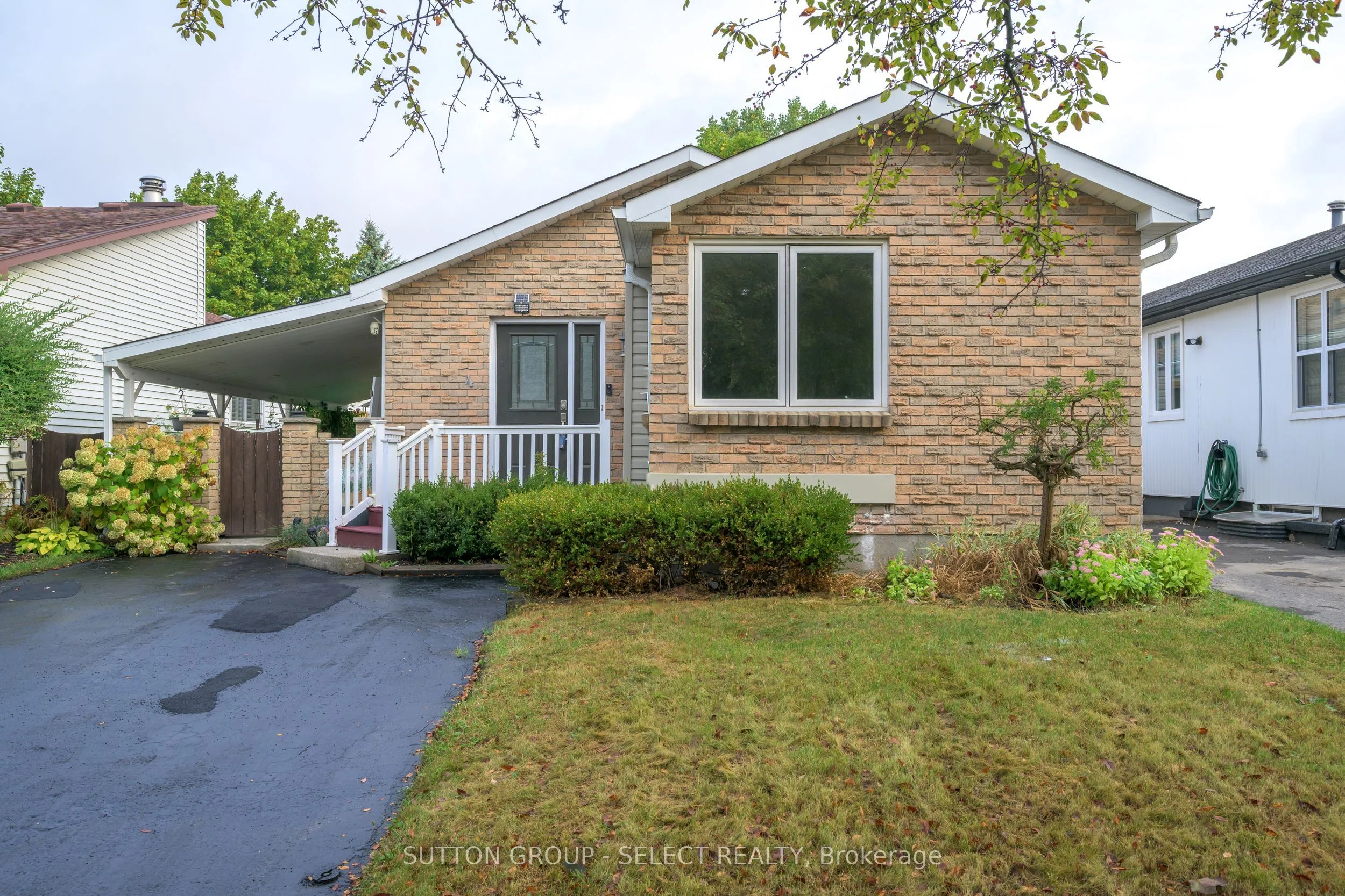 Detached in London North