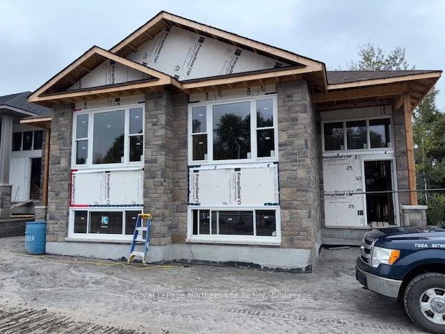 10 Meadow Wood Court, North Bay, ON P1A 4L5