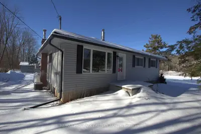 Detached in Havelock-Belmont-Methuen