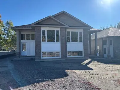 Semi-Detached in North Bay
