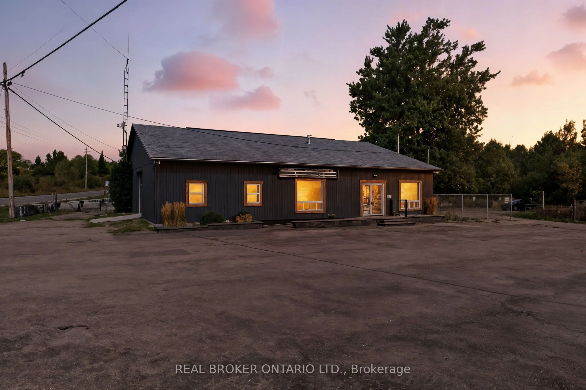 7317 County 29 Road, Mississippi Mills, ON K7C 3P1