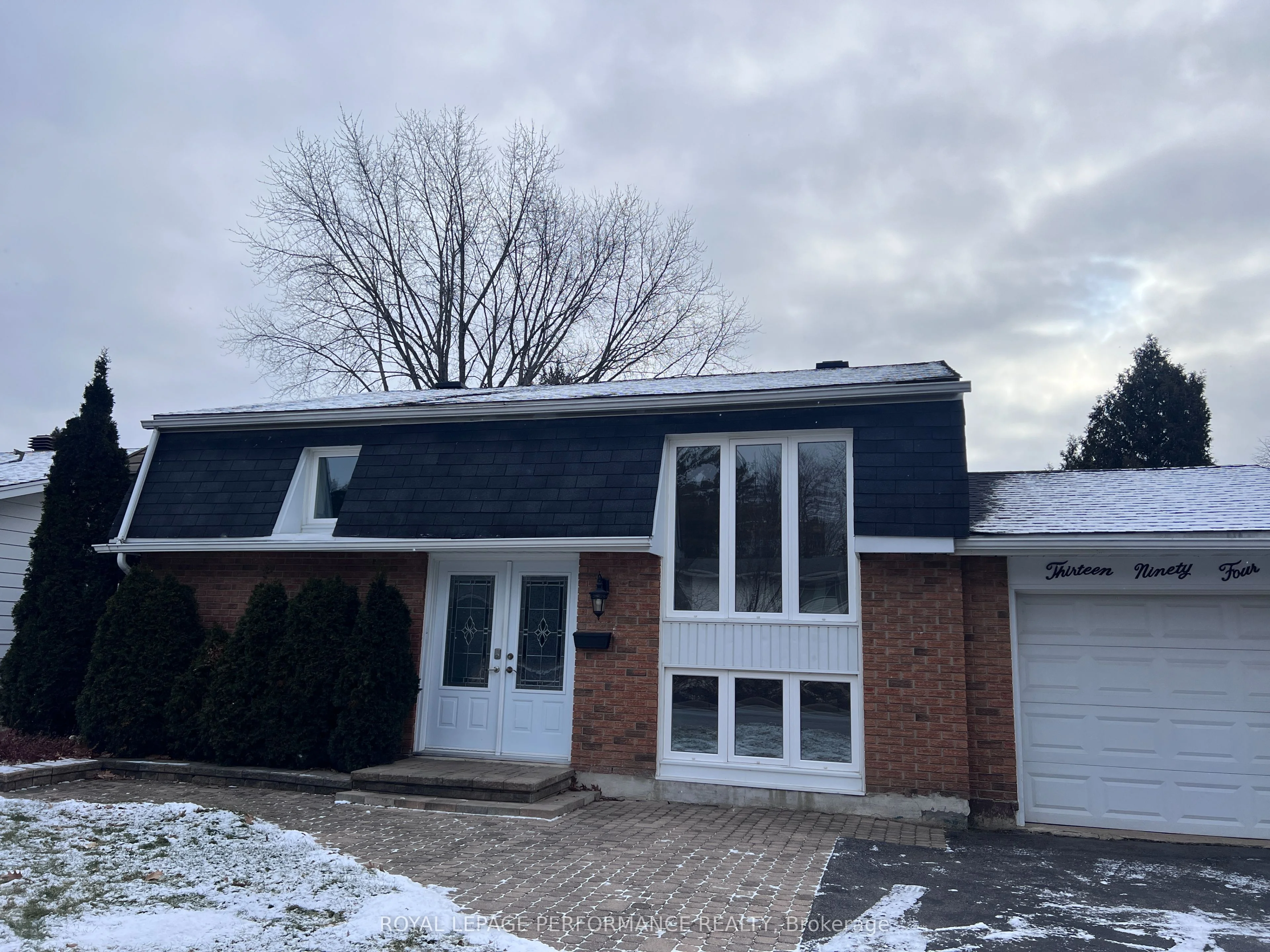 1394 Plumber Avenue, Overbrook - Castleheights and Area, ON K1K 4A9
