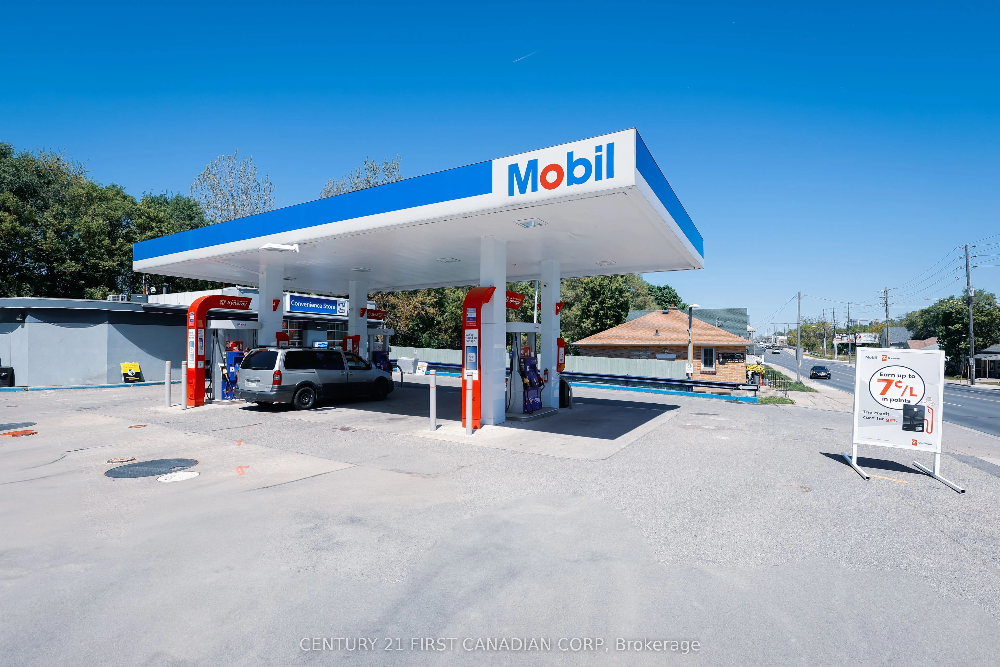 19 Adelaide Street S, London South, ON N5Z 3J9