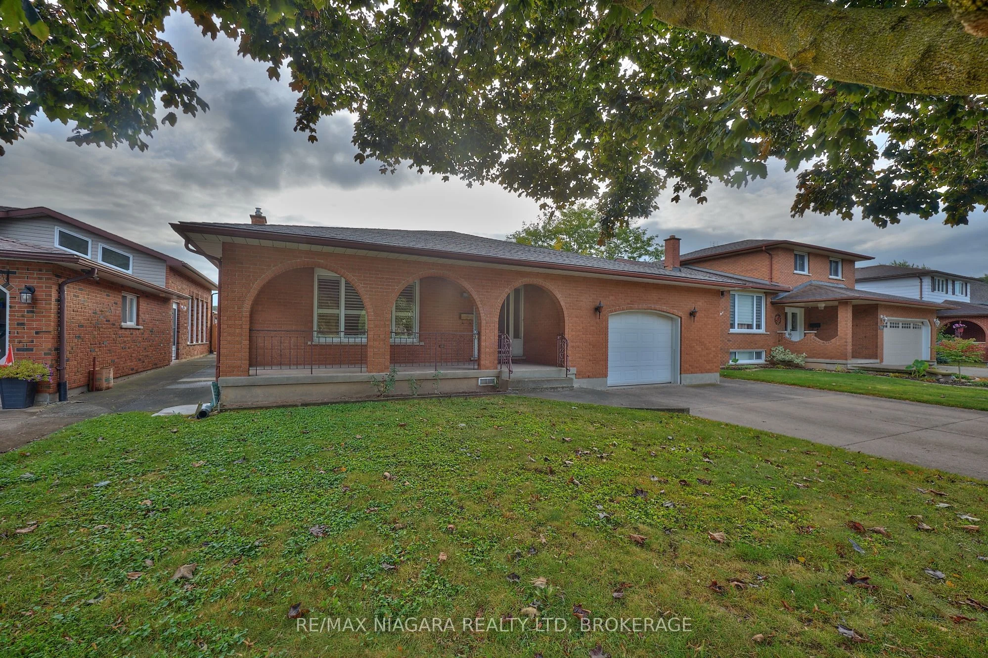 6330 Caledonia Street, Niagara Falls, ON L2G 7N2