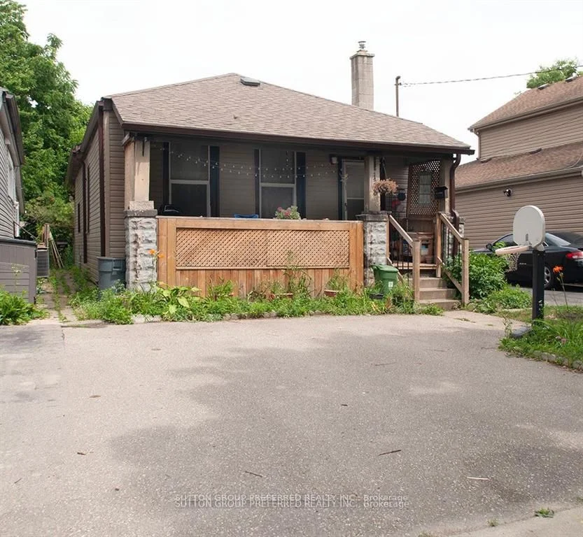 138 Colborne Street, London East, ON N6B 2R9