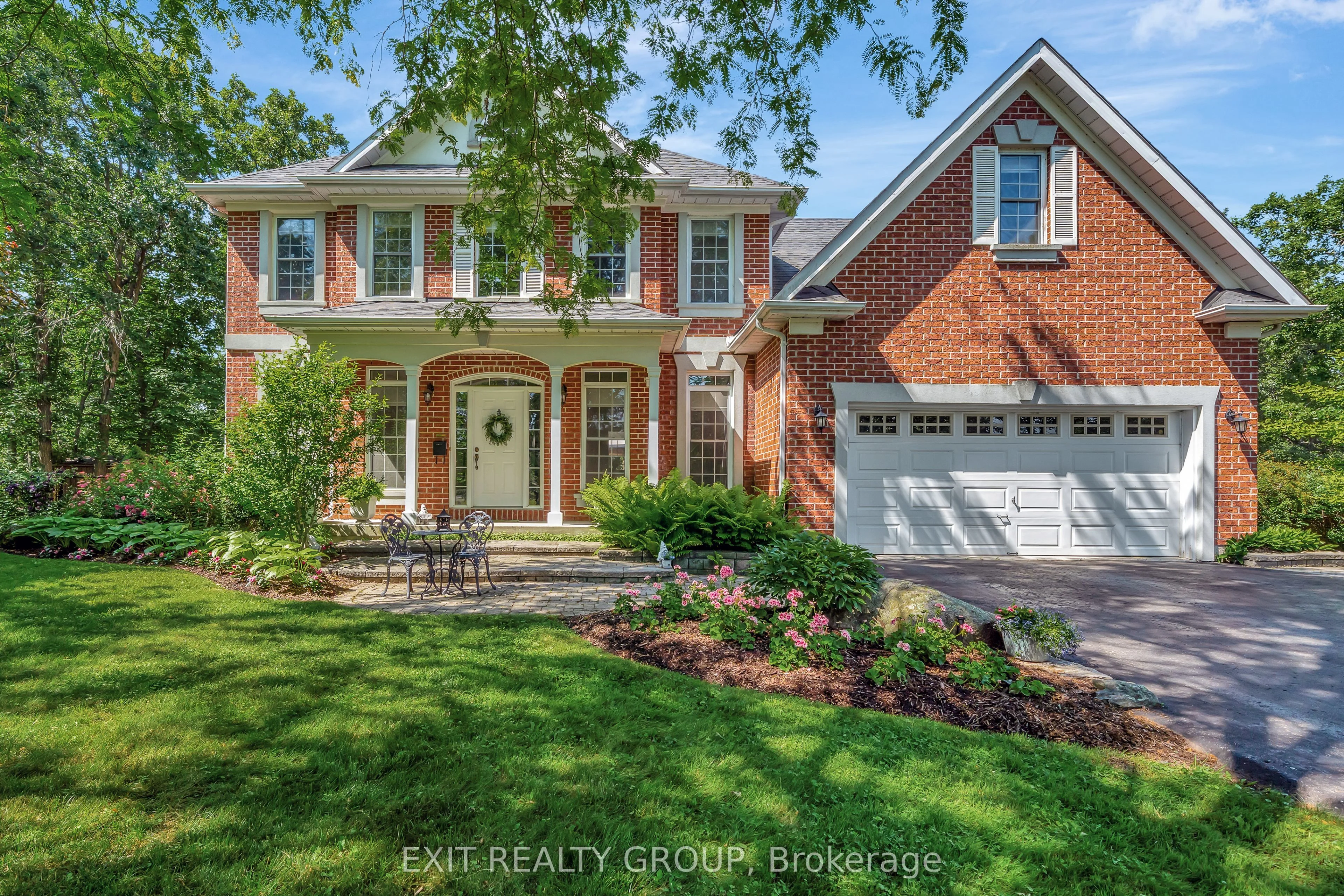 164 Bay Breeze Street, Prince Edward County, ON K8N 0L4