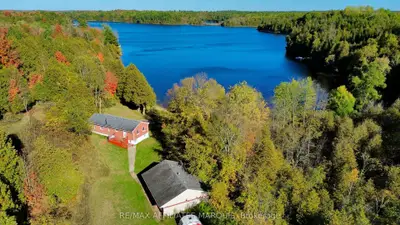 Detached in Frontenac