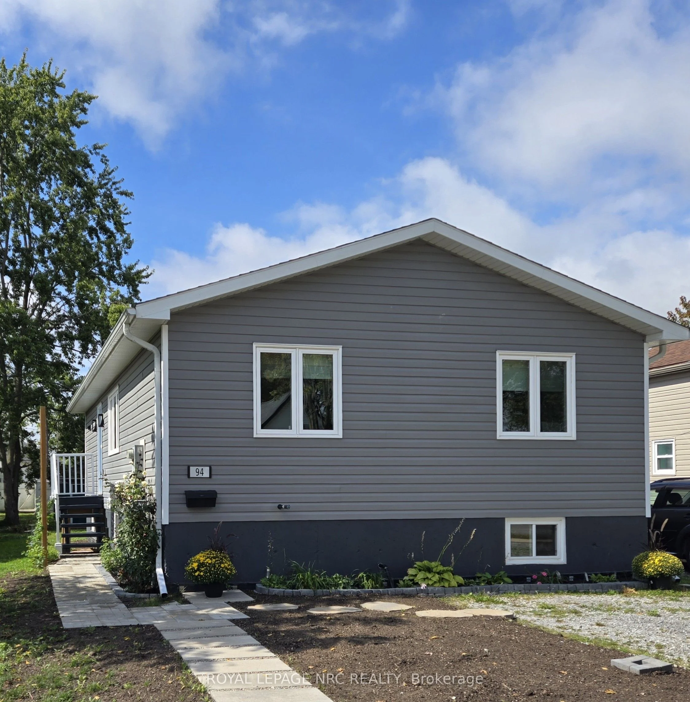 94 Wellington Street, Port Colborne, ON L3K 2J9