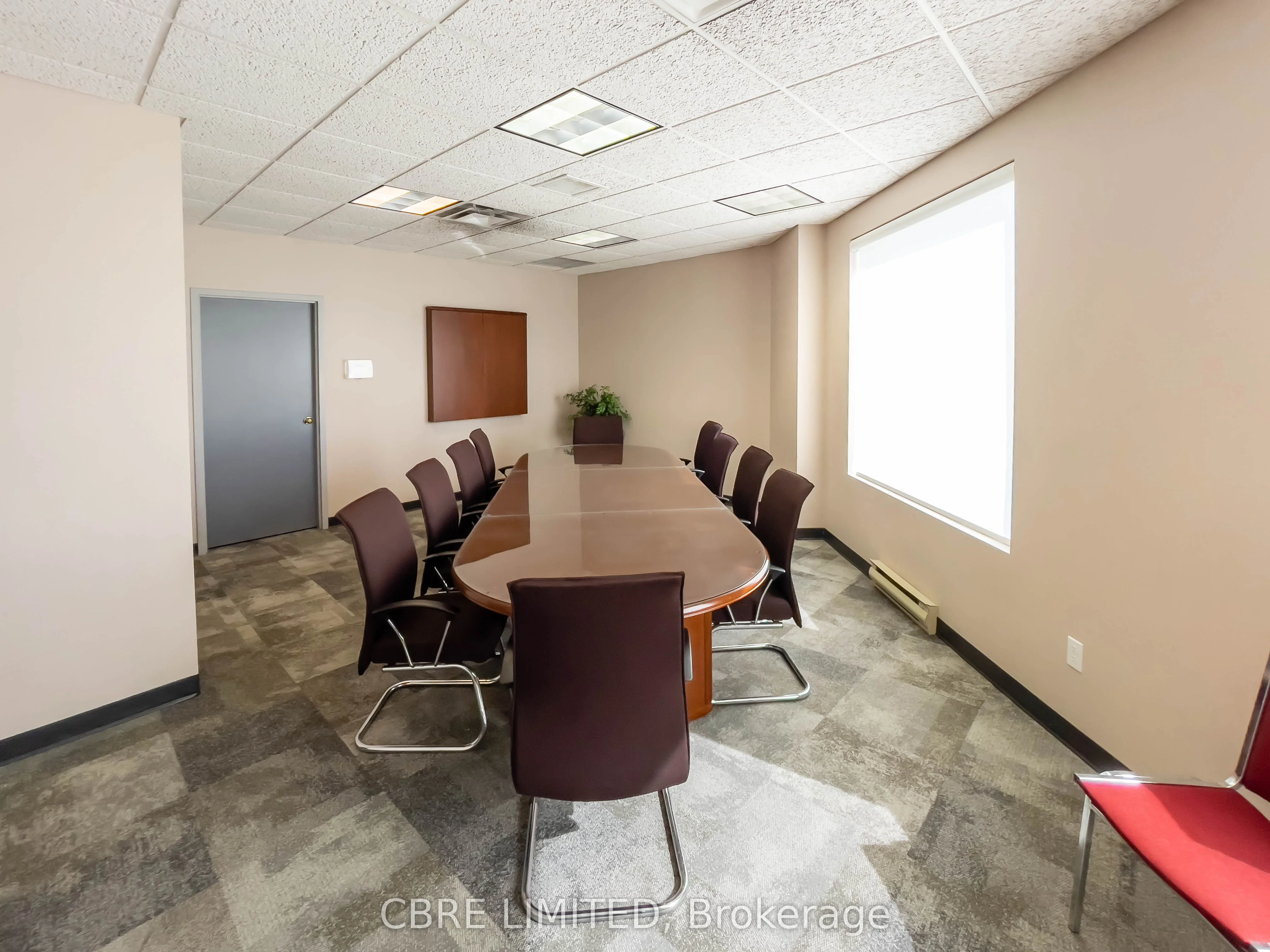 557 Southdale Road E 205, London South, On N6e 1a2
