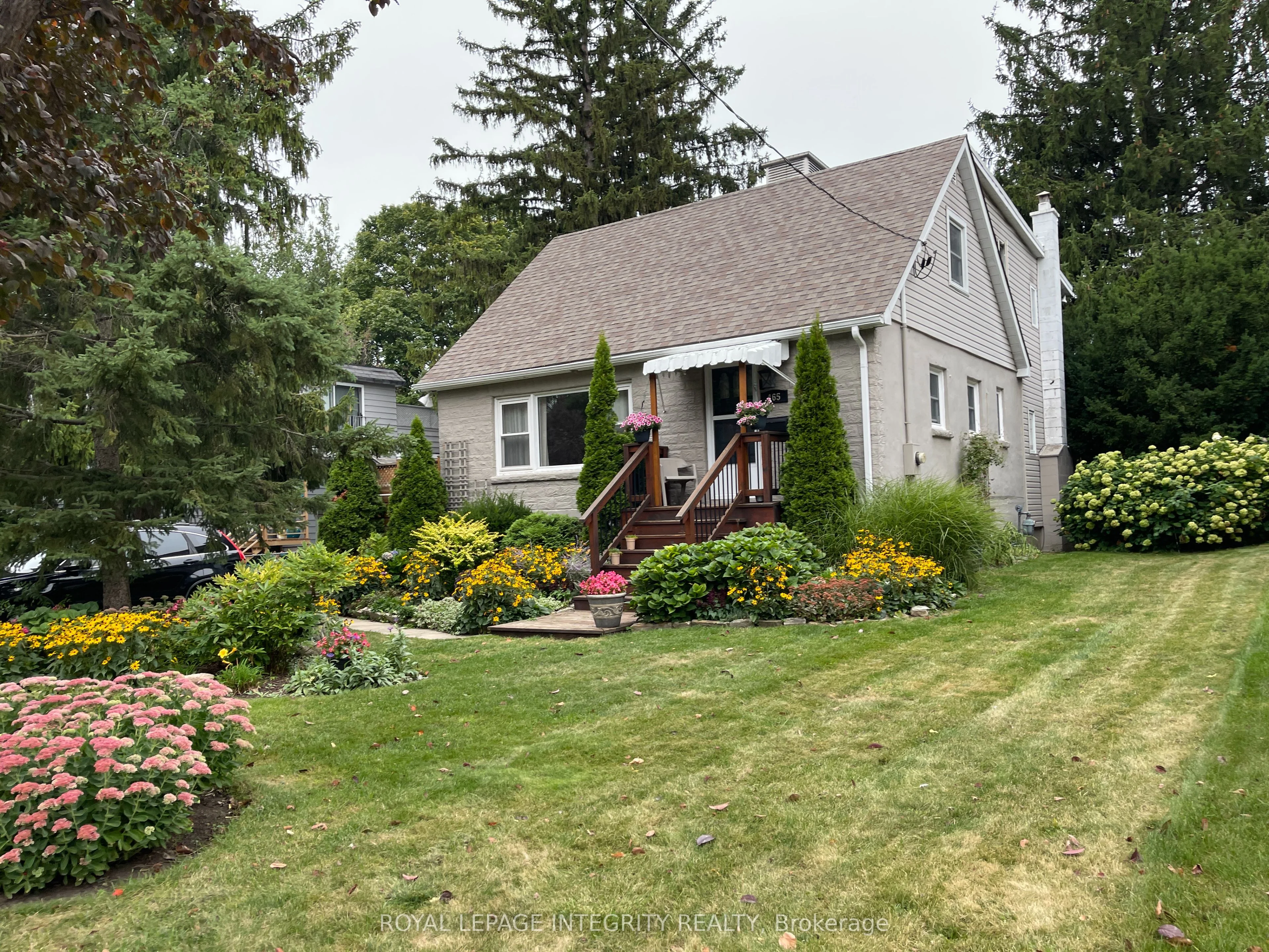 465 Guy Street, Overbrook - Castleheights and Area, ON K1K 1C1