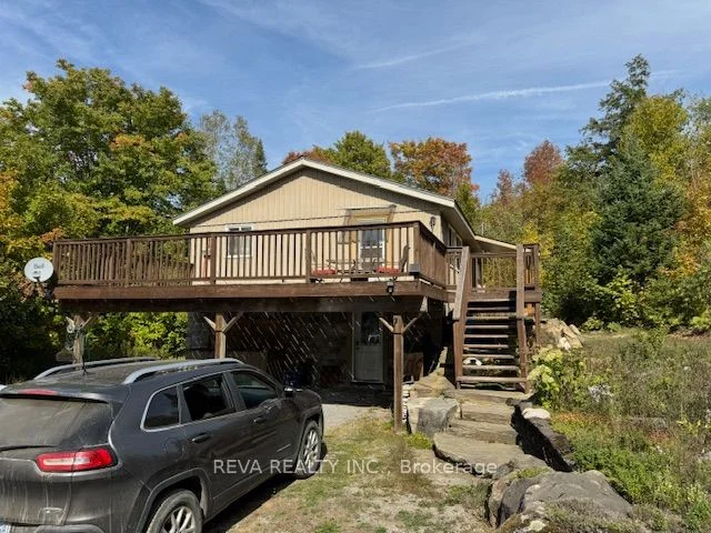 472 Rose Island Road, Wollaston, ON K0L 1P0