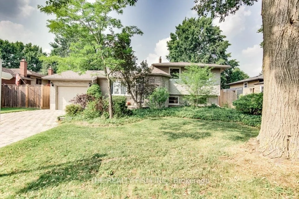 79 MENDIP Crescent, London South, ON N6E 1H2