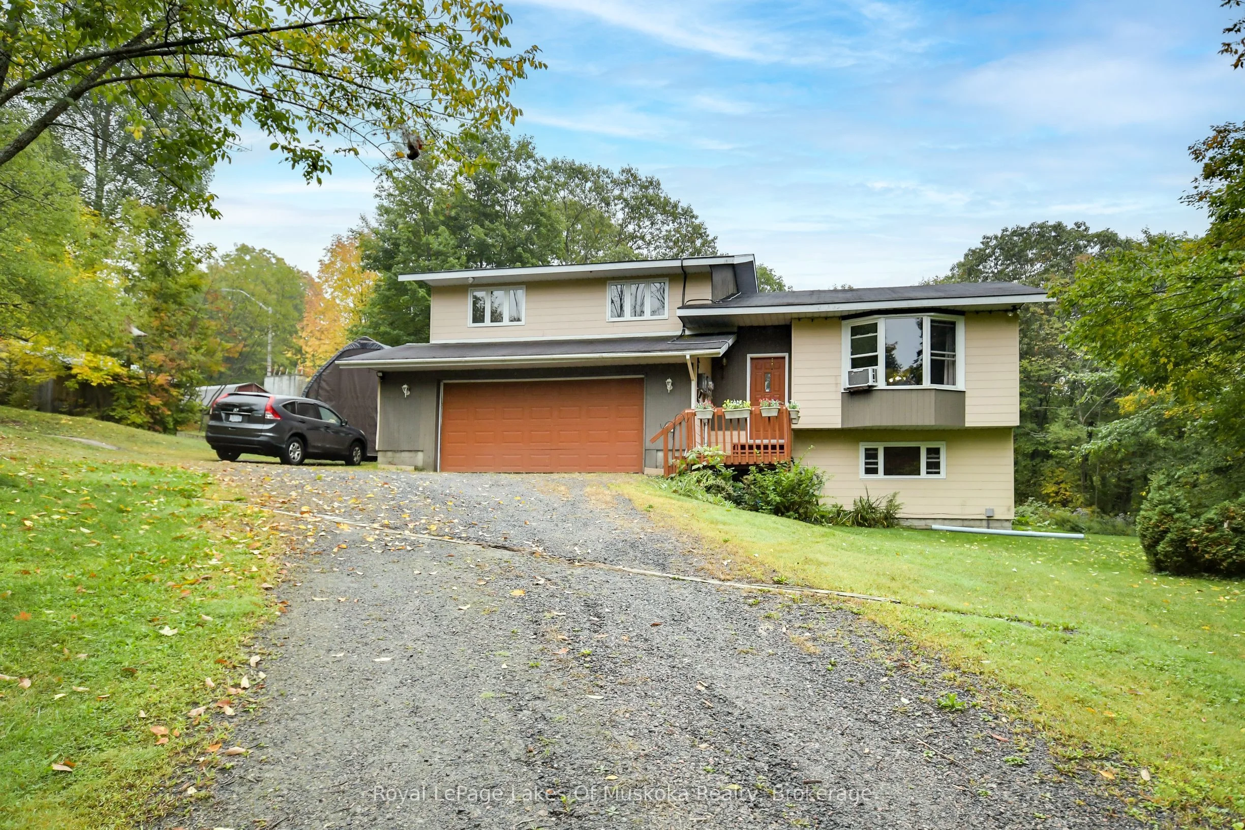 1010 Chown Road, Muskoka Lakes, ON P0H 1H0