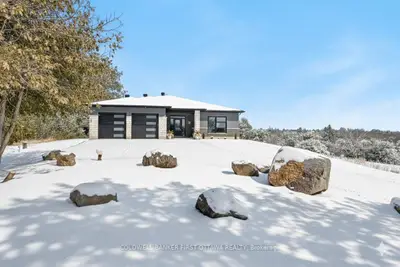 456 Pine Grove Road, Lanark Highlands, ON K0G 1K0