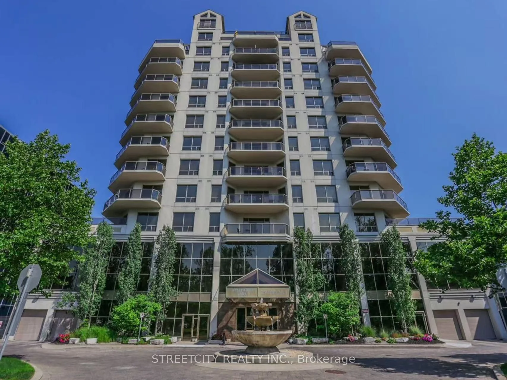 250 Pall Mall Street 903, London East, ON N6A 6K3