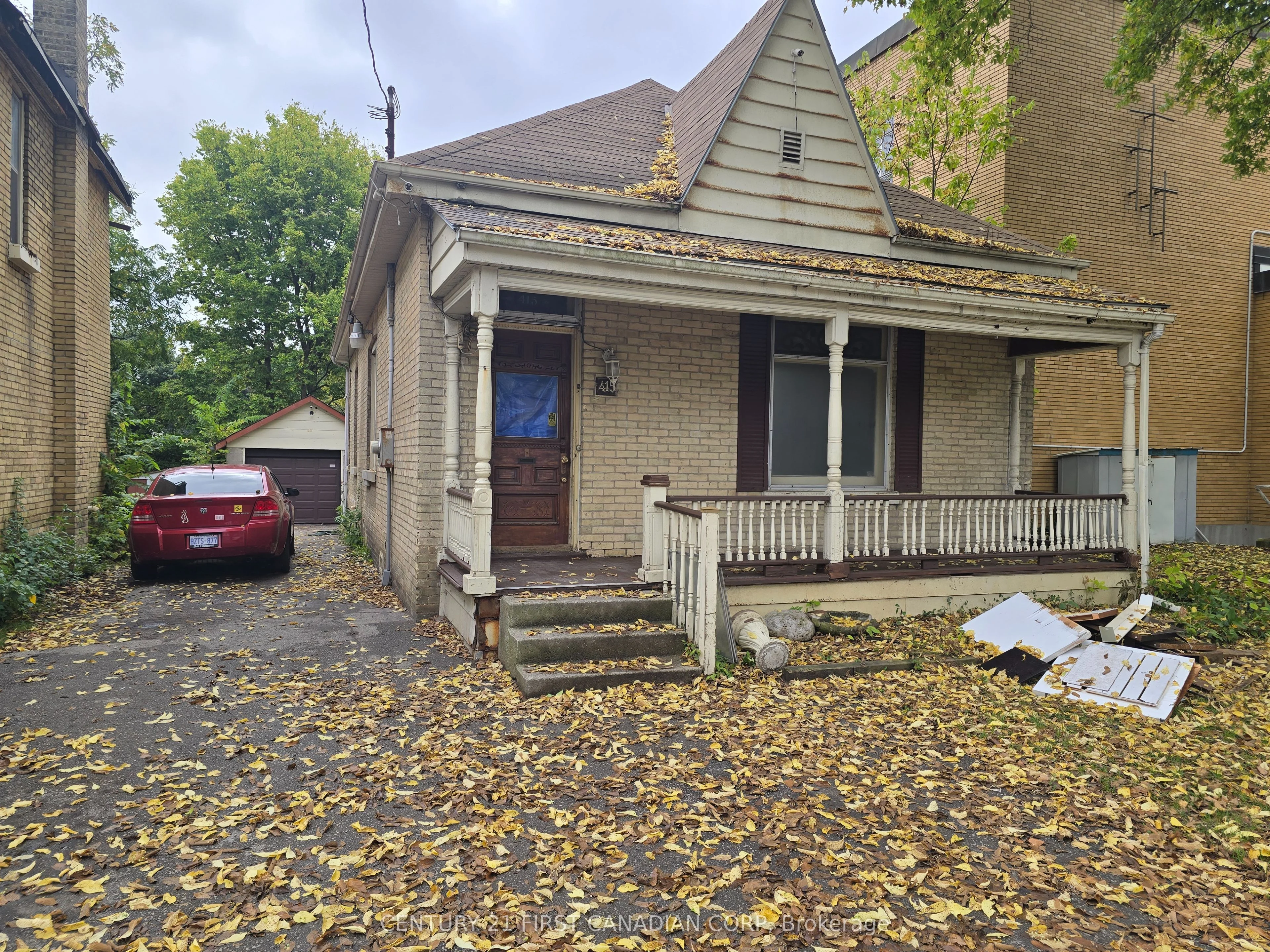 415 Oxford Street E, London East, ON N5Y 3H5