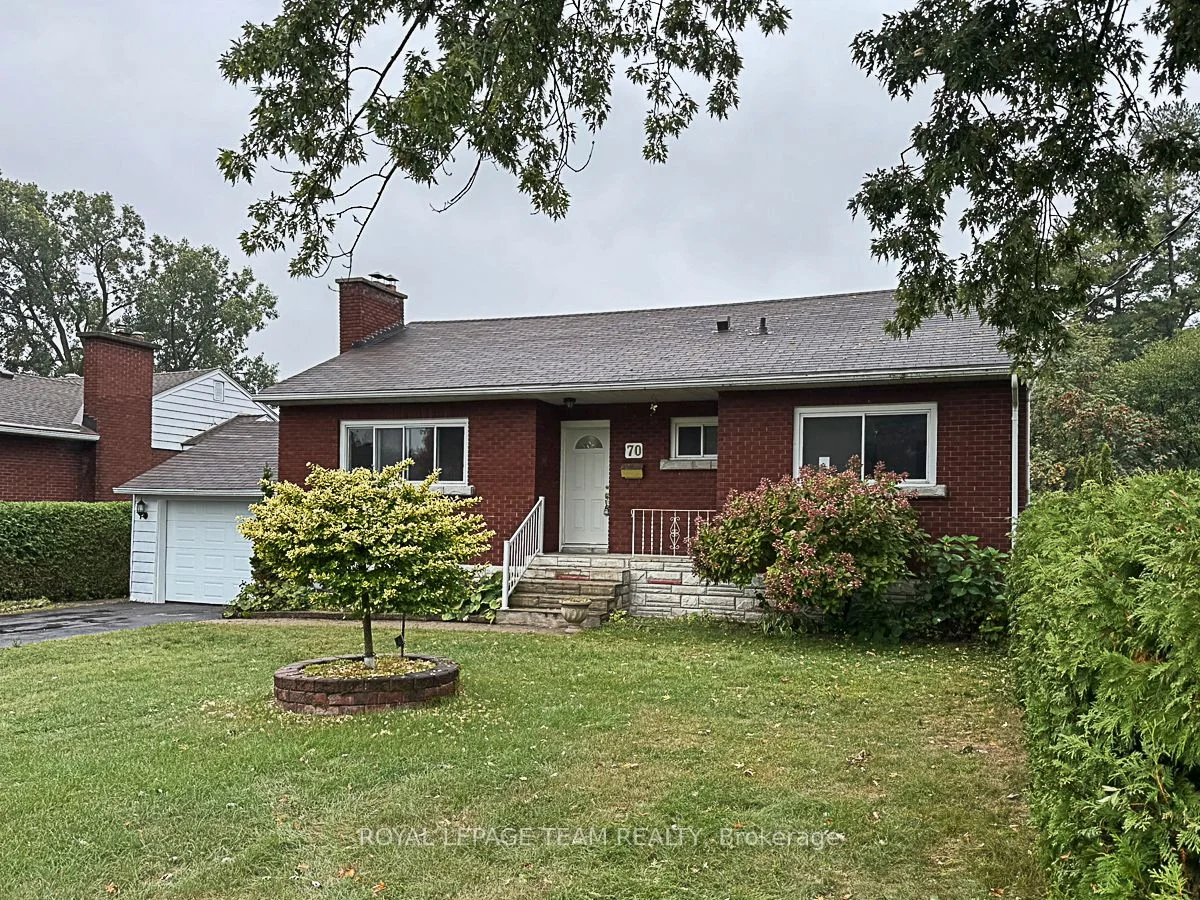 70 Crownhill Street, Beacon Hill North - South and Area, ON K1J 7K8