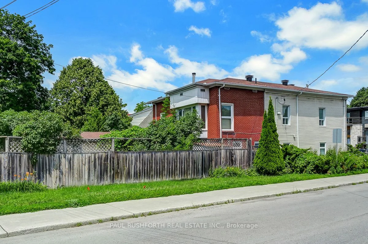 249 Iona Street, Westboro - Hampton Park, ON K1Z 6C7