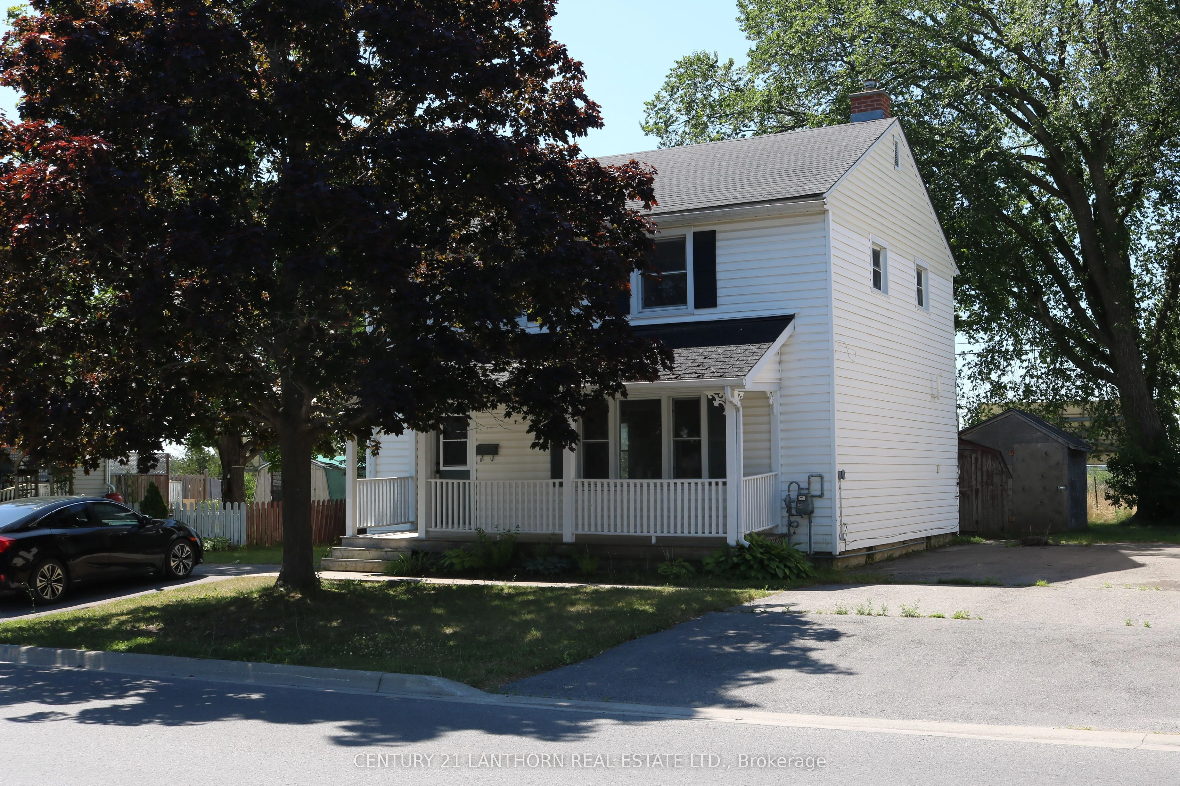 13 London Avenue, Prince Edward County, ON K0K 2T0