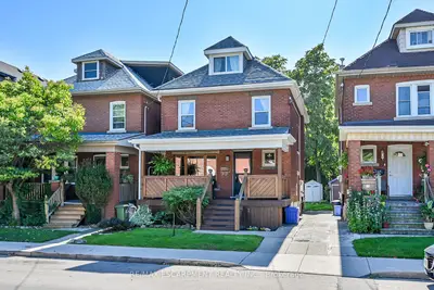 Detached in Hamilton