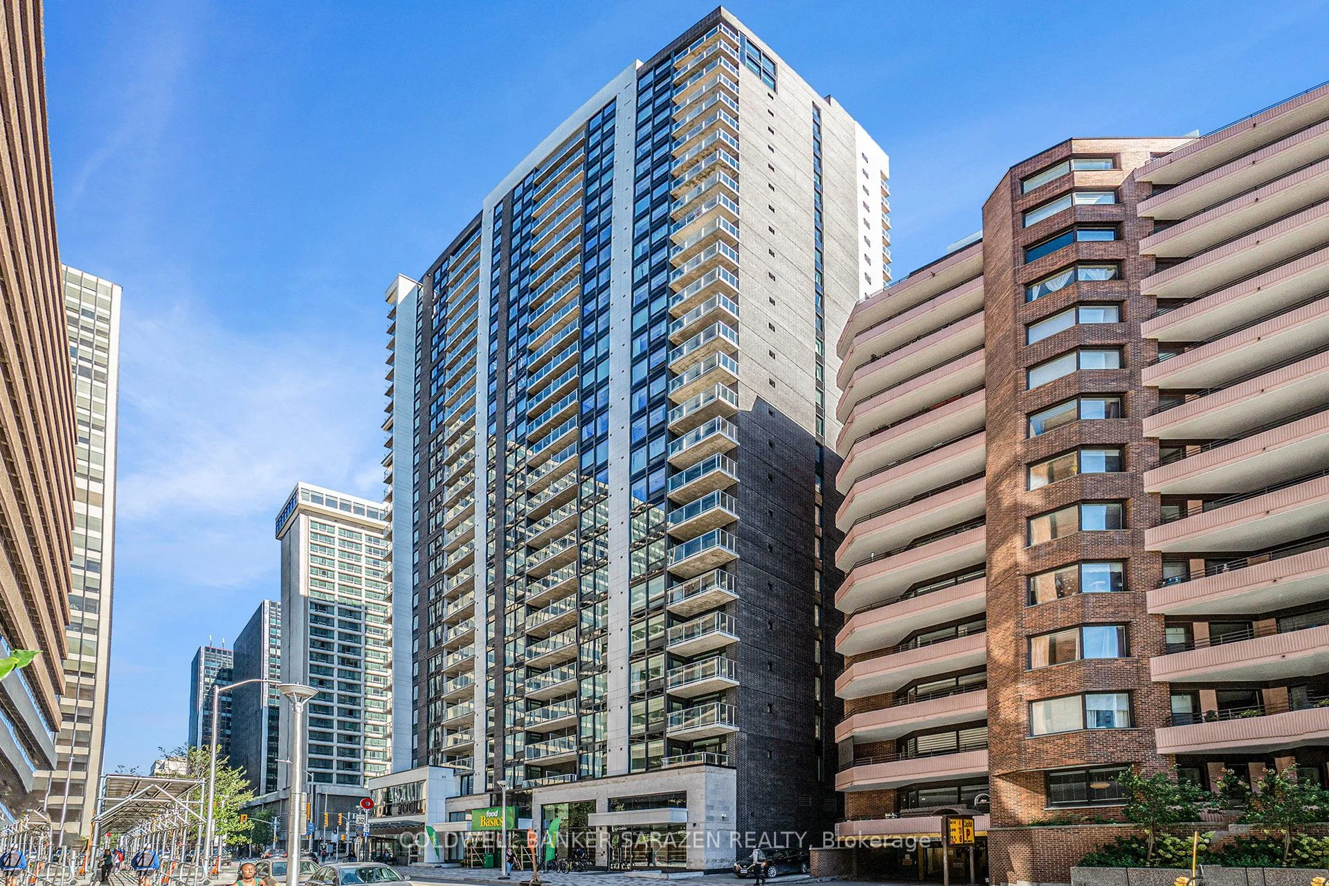 340 Queen Street 1902, Ottawa Centre, ON K1R 0G1