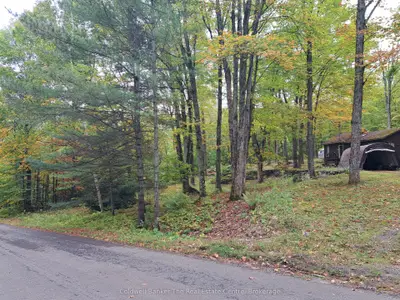 1094 Marina Road, Muskoka Lakes, ON P1P 1R2