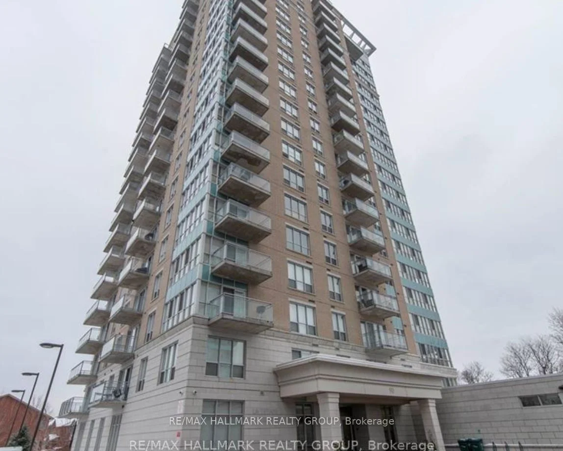90 LANDRY Street 305, Vanier and Kingsview Park, ON K1L 0A8