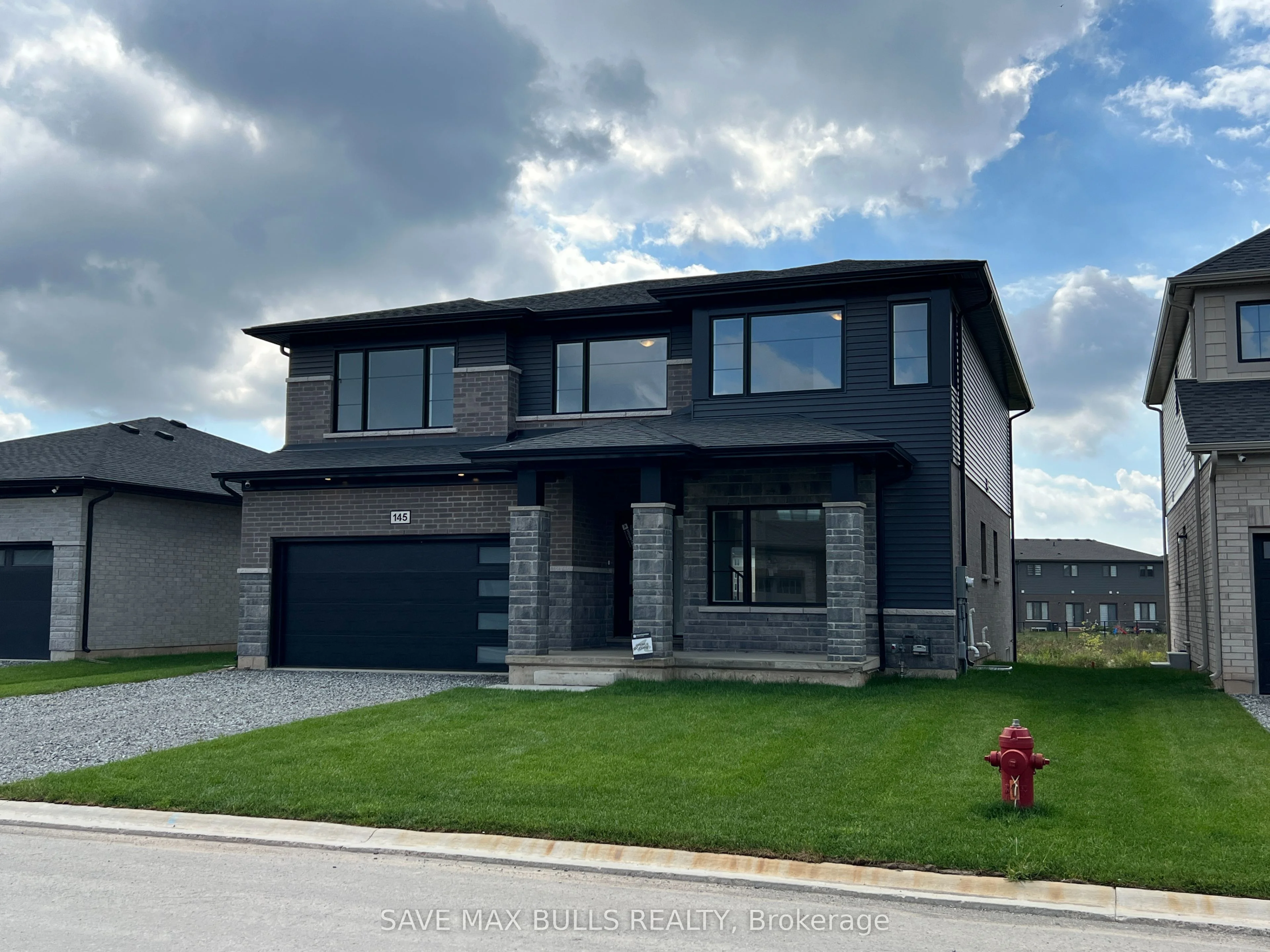 145 Westcott Road, Welland, ON L3C 0K9
