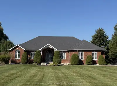 Detached in Brant