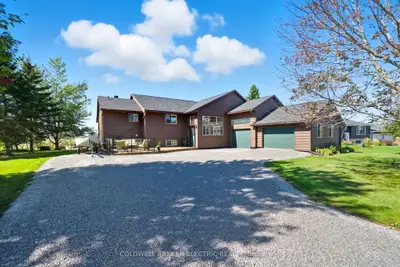 Detached in Otonabee-South Monaghan