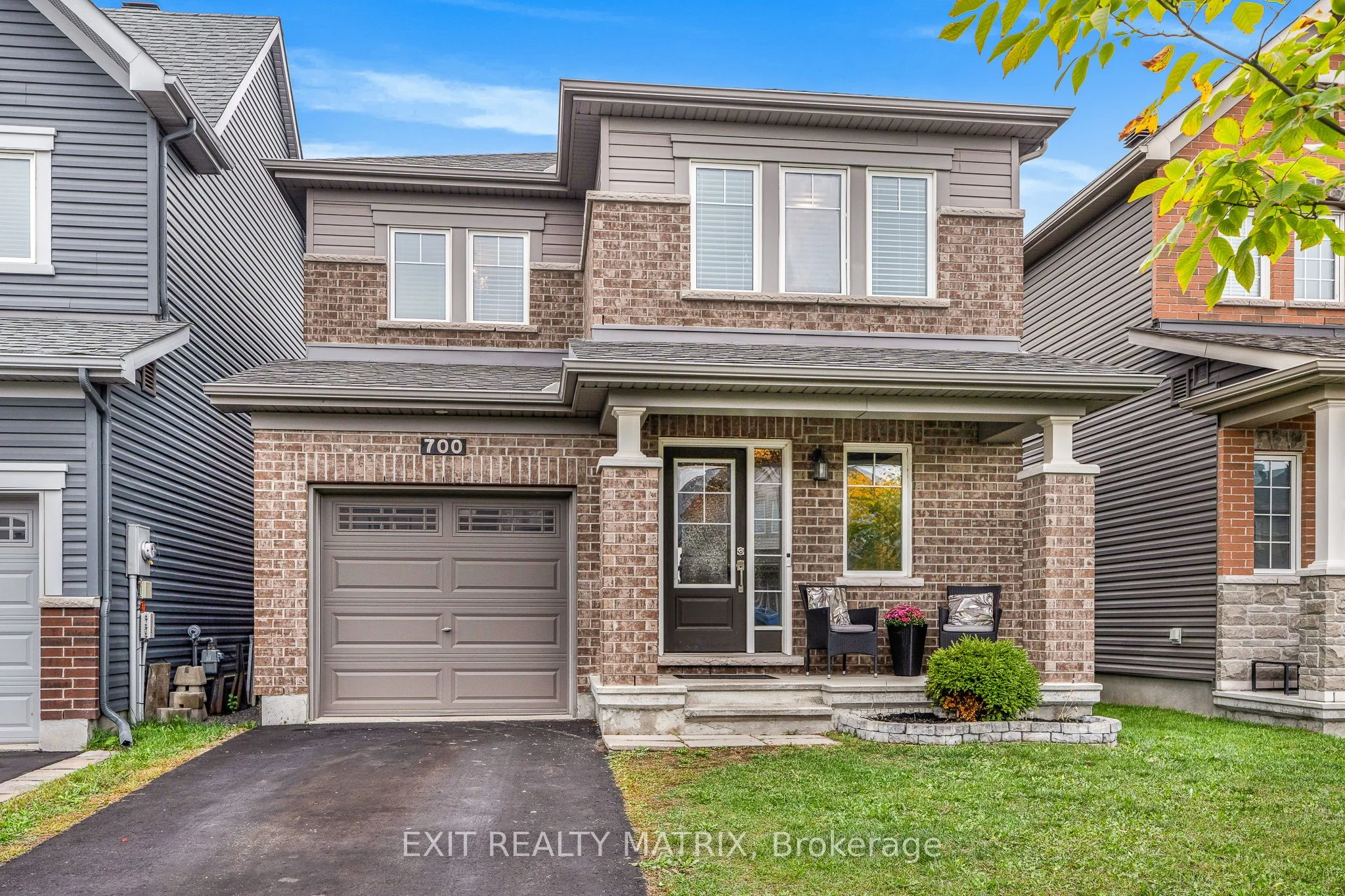 700 Magnolia Street, Orleans - Cumberland and Area, ON K4A 3W4
