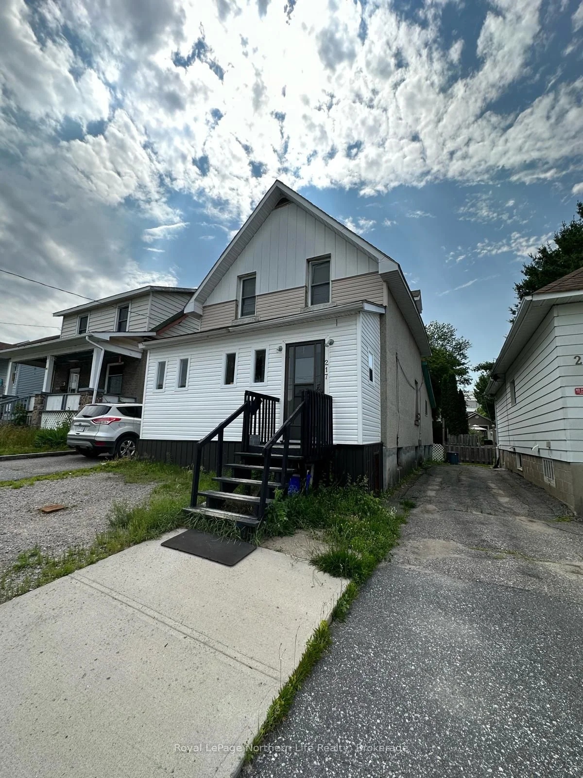217 PRINCESS Street E, North Bay, ON P1B 1R1