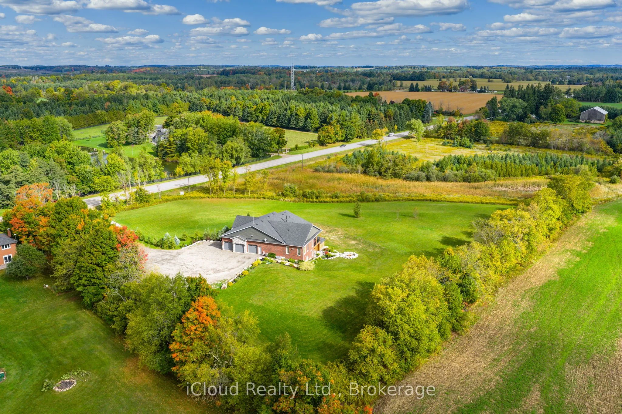 9449 Wellington 22 Road, Erin, On N0b 1z0
