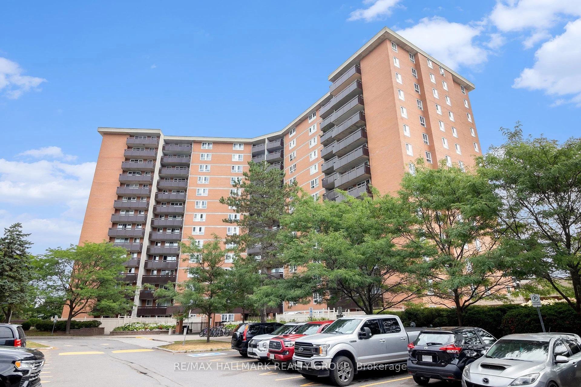 2020 Jasmine Crescent 407, Beacon Hill North - South and Area, ON K1J 8K5