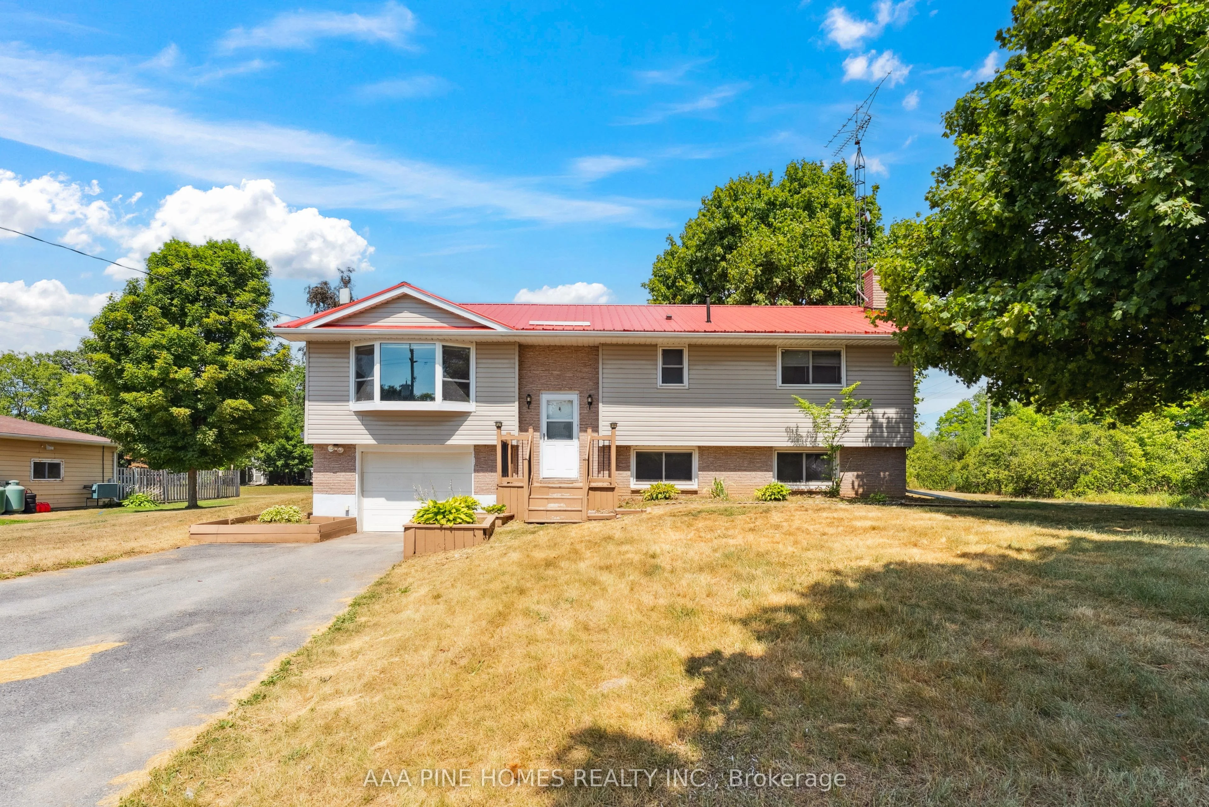 3952 Shannonville Road, Tweed, On K0k 2y0