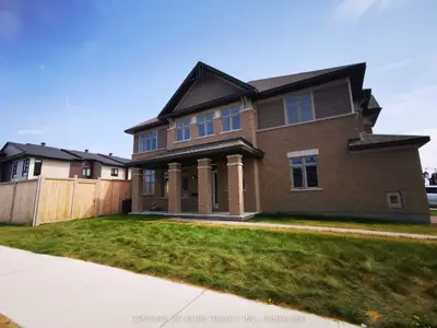 Att/Row/Townhouse in Kanata