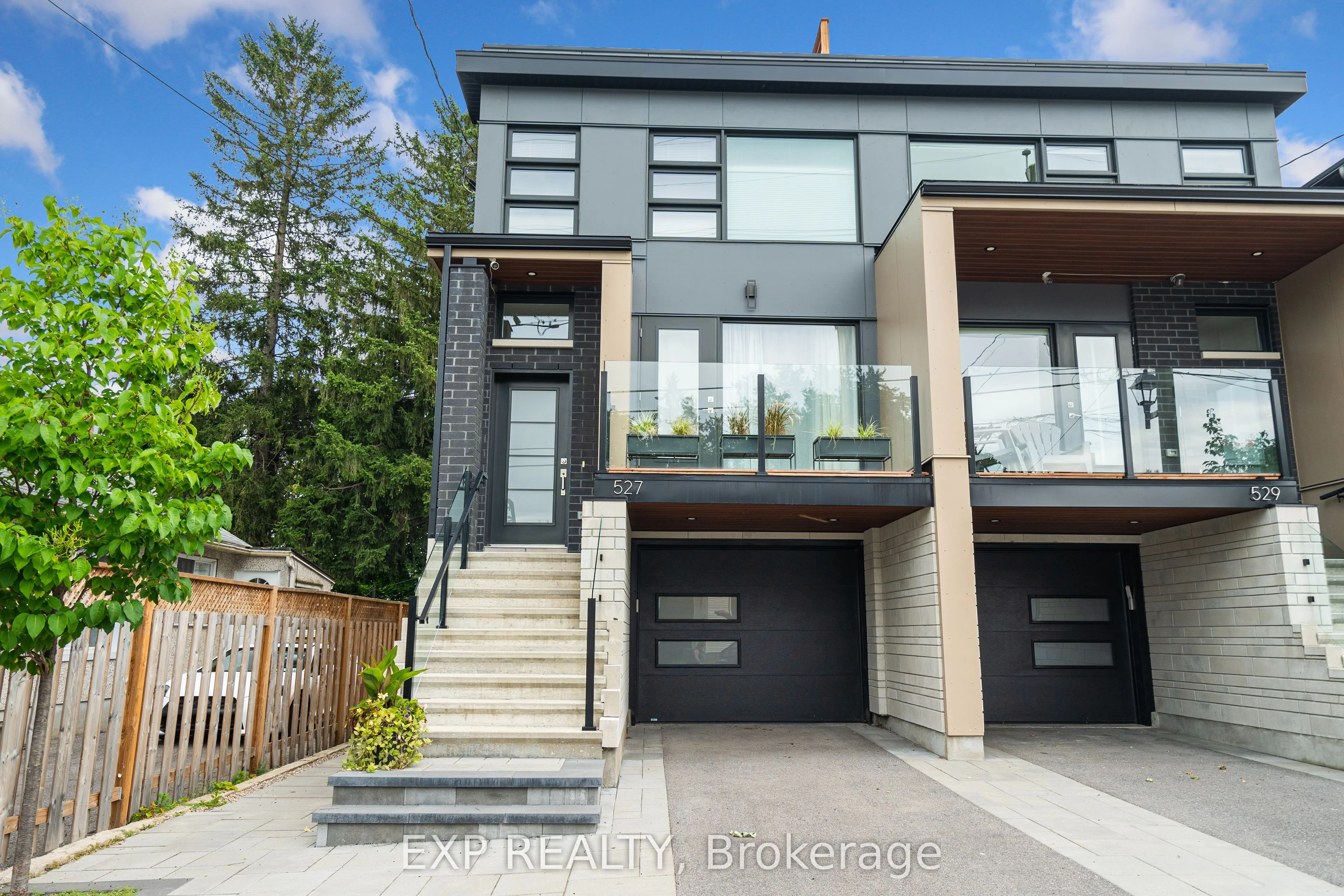 527 Broadhead Avenue B, Westboro - Hampton Park, ON K1Z 5R9