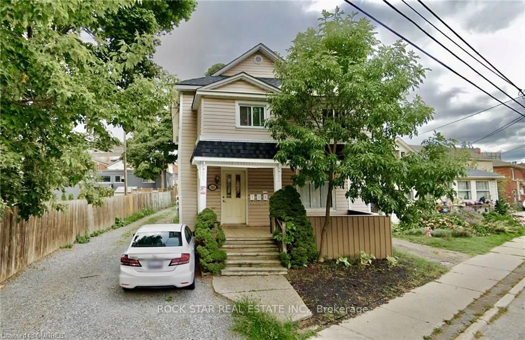36 Lake Street 2, St. Catharines, On L2r 5w8