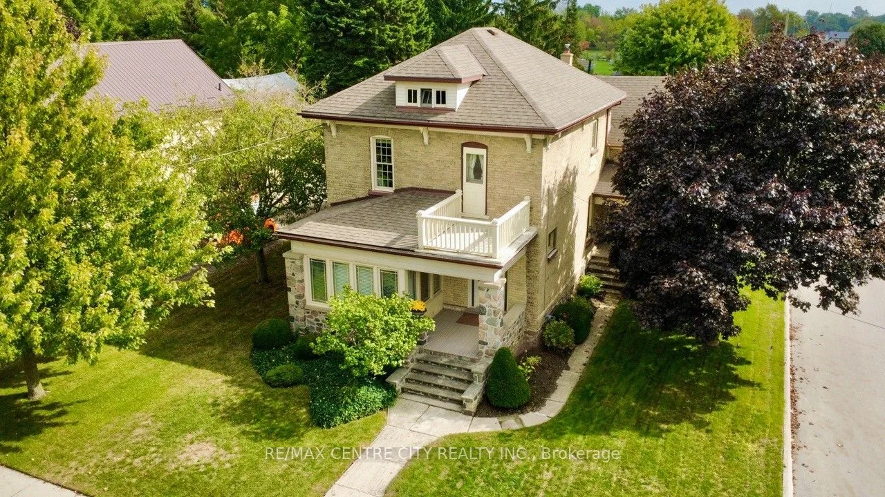 164 Woodstock Street N, East Zorra-Tavistock, ON N0B 2R0