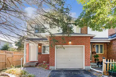 Condo Townhouse in Orleans - Cumberland and Area