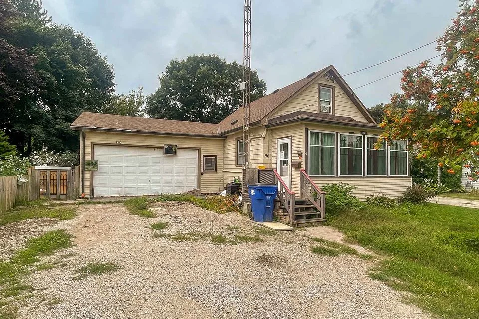 96 Woods Street, Chatham-Kent, ON N7L 3R2