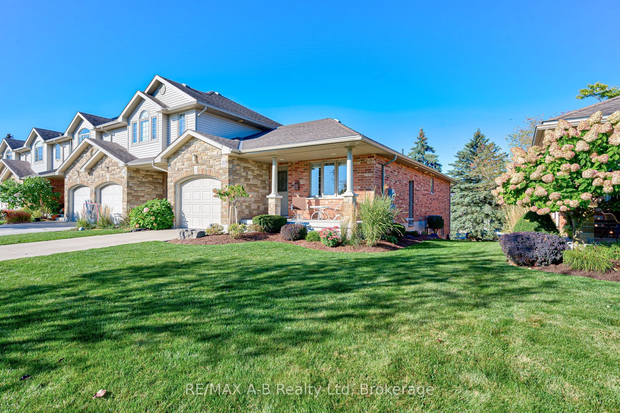 32 Harrison Street, Stratford, ON N5A 0A4