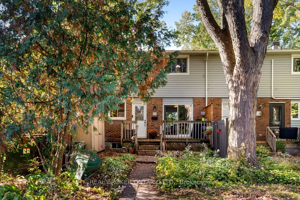 20 Kempster Avenue 3, Britannia - Lincoln Heights and Area, ON K2B 8B2