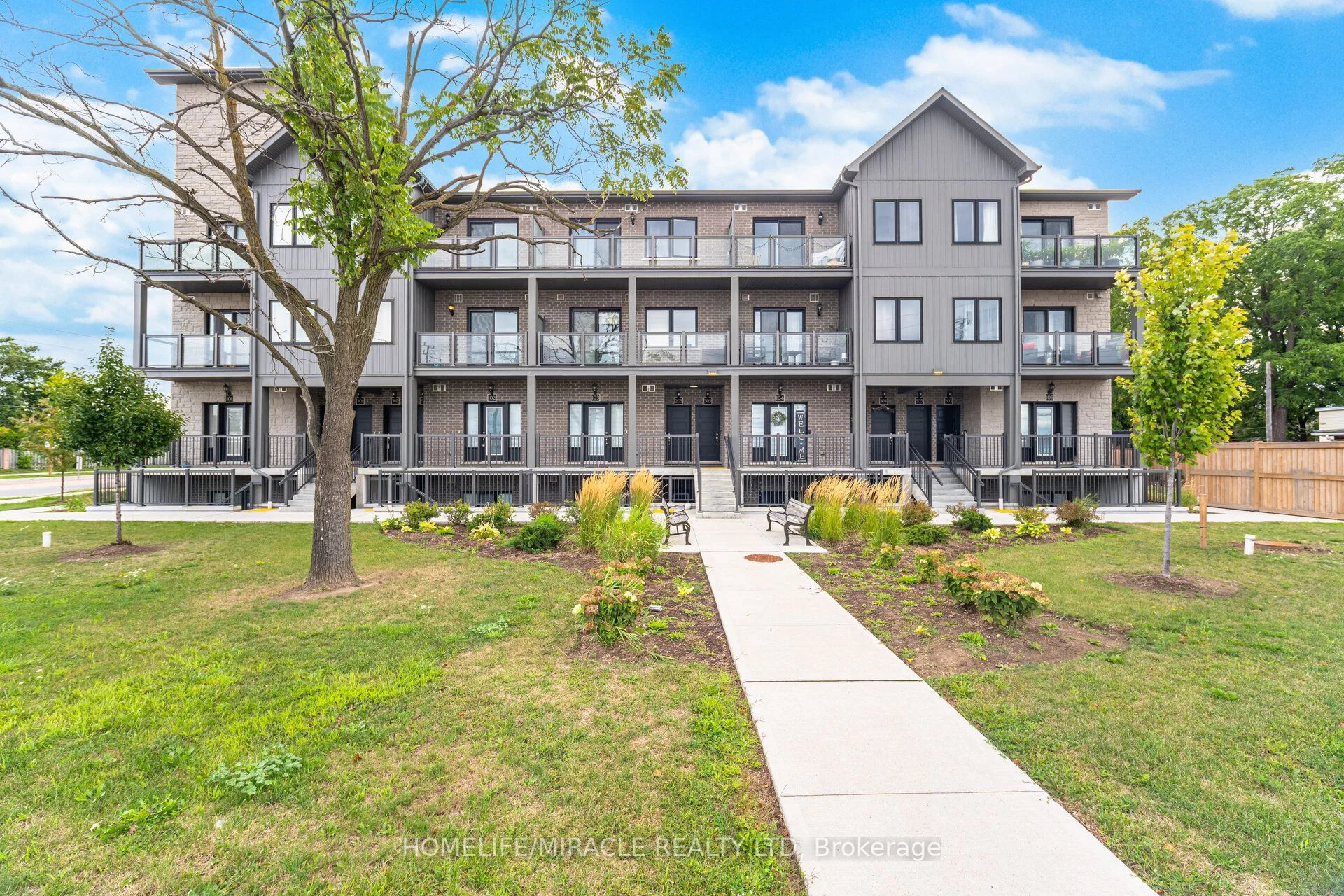 Condo Townhouse in Cambridge