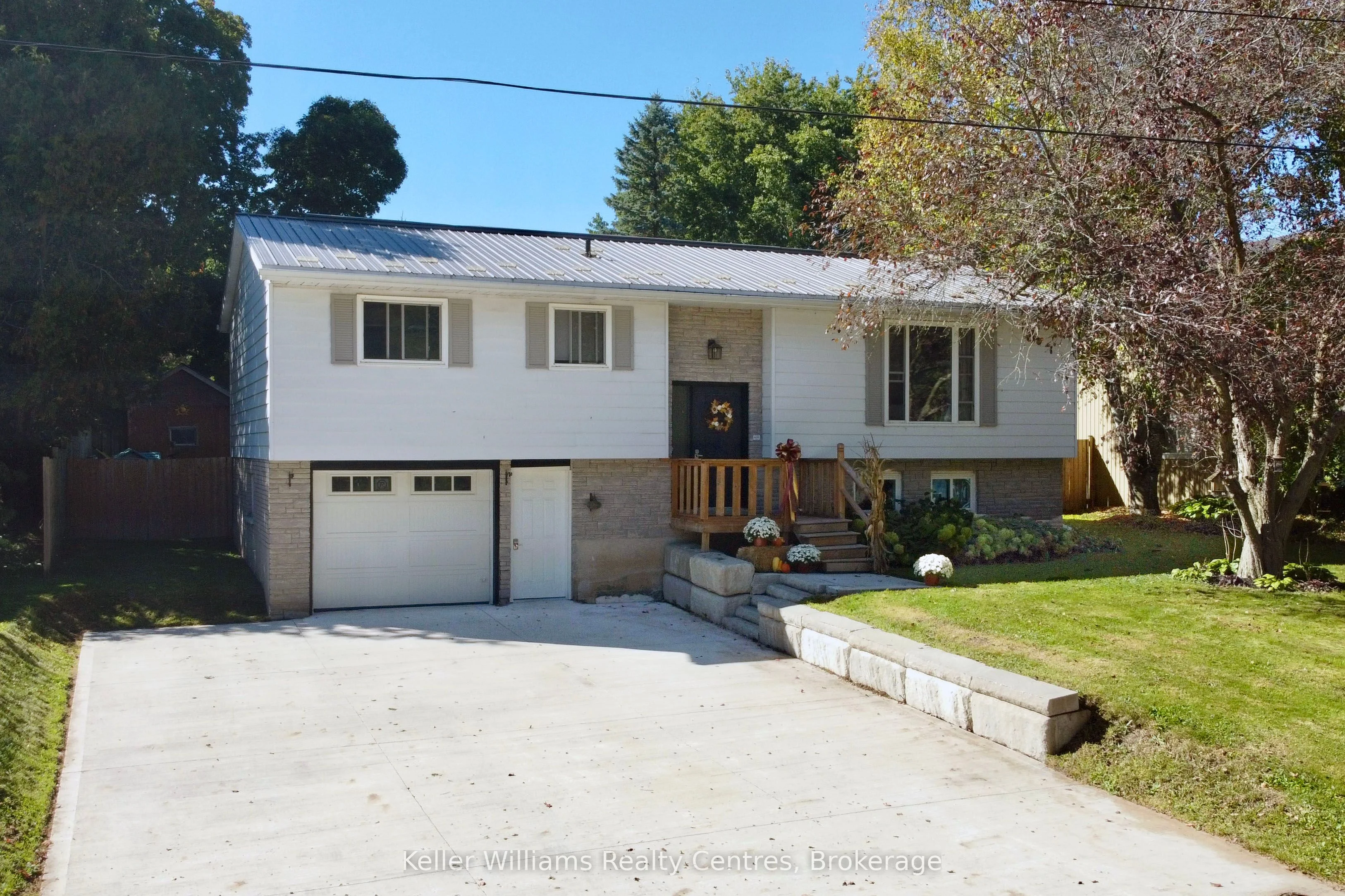 9 Union Street N, Brockton, On N0g 2v0